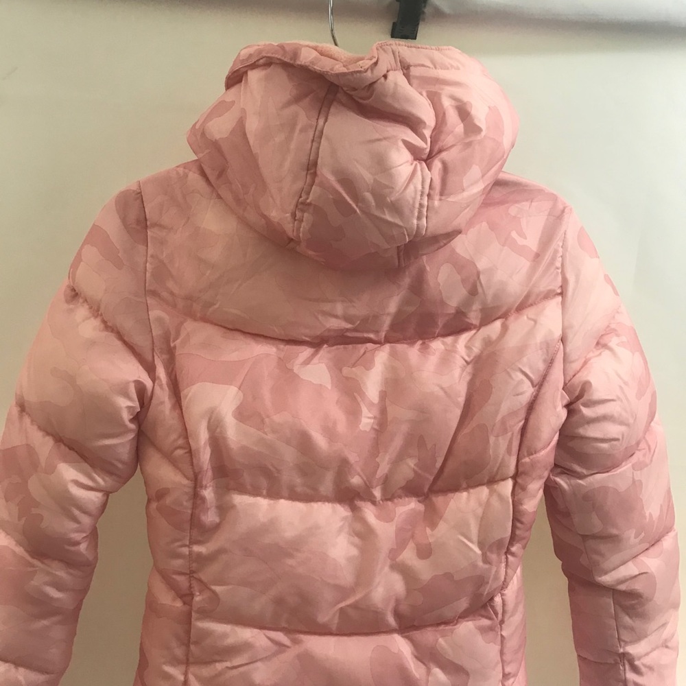 NWT CB ❄️⛄️Warm trendy camo print puffer - Picture 5 of 16